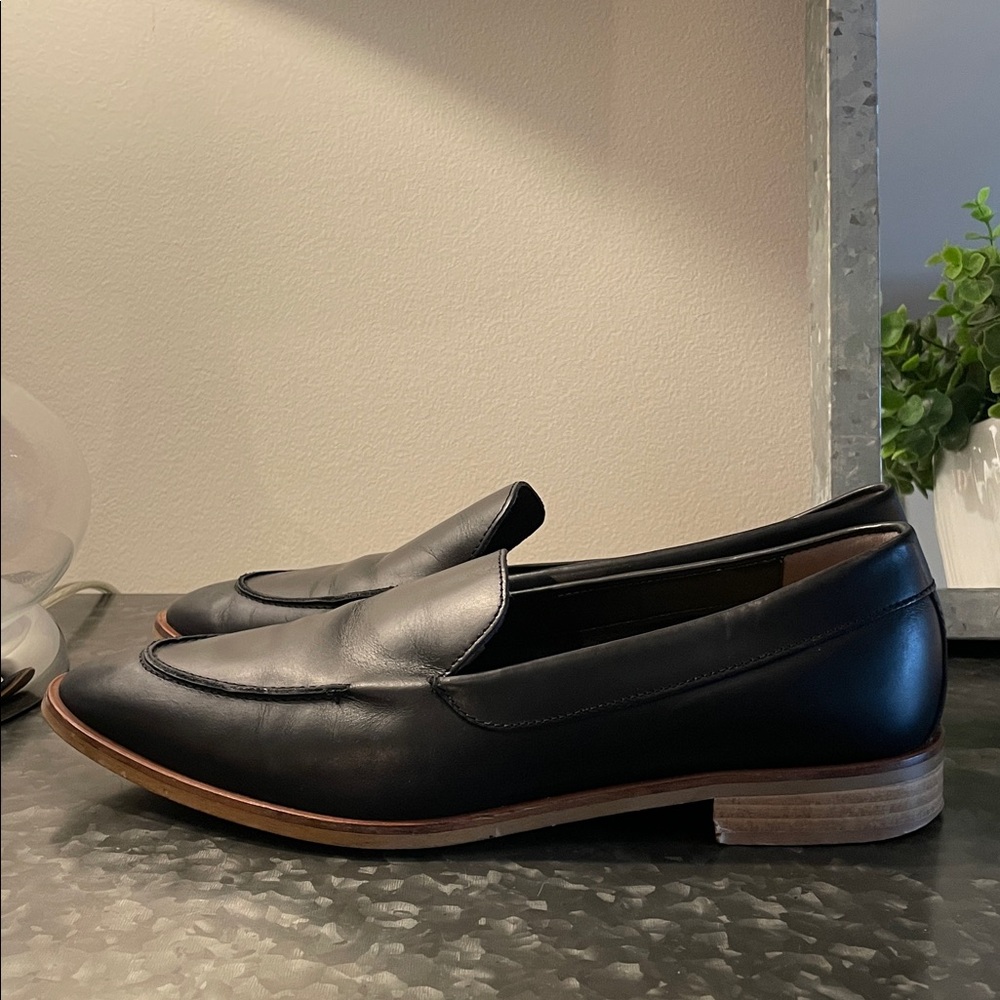 Everlane Leather Loafers - Picture 4 of 7